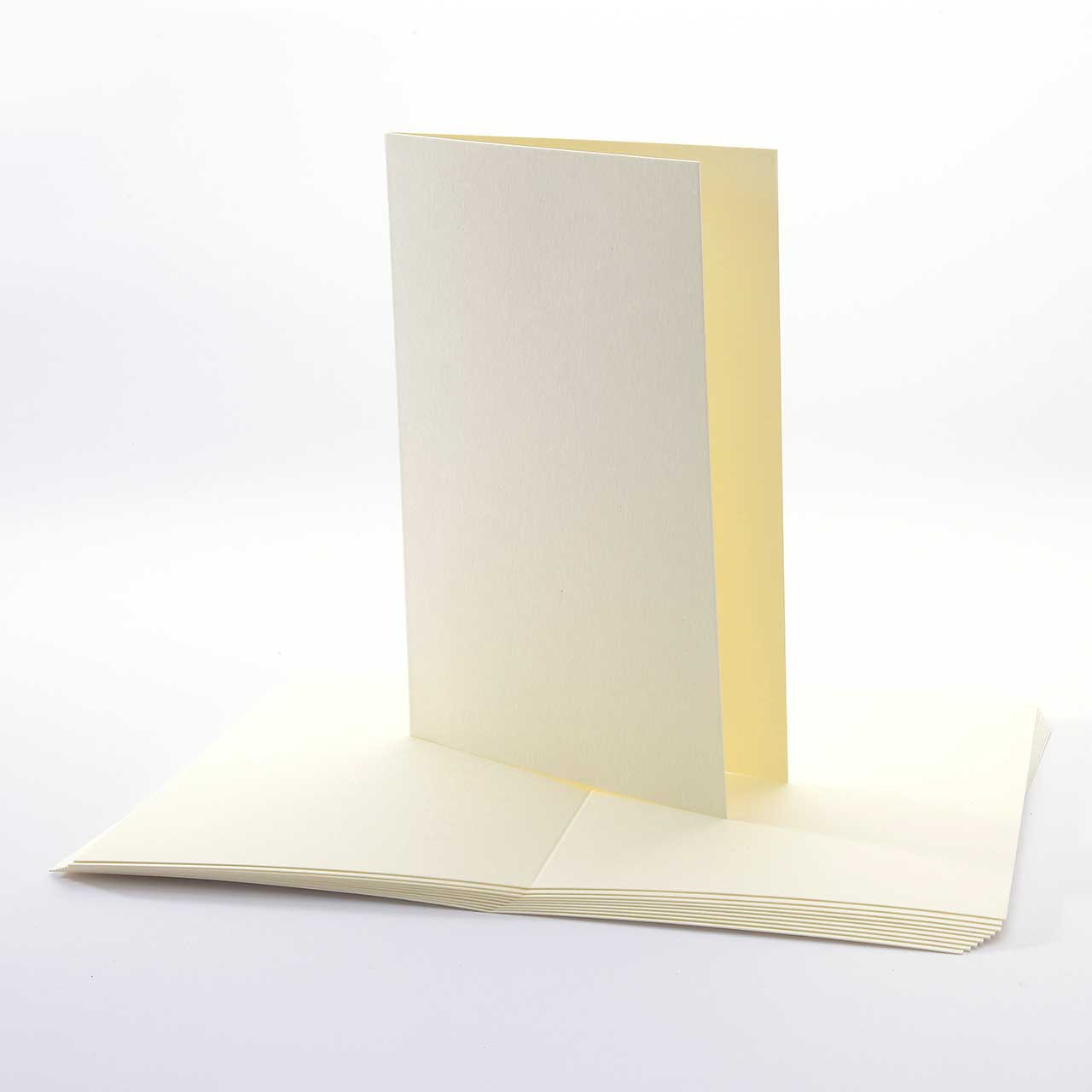 Amadeo · Edle Papiere · Cremeweiß Amadeo · Edle Papiere · Cremeweiß