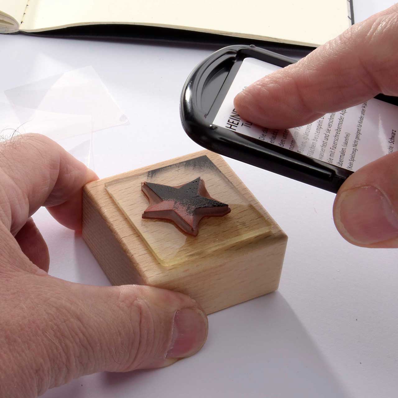 datt·bappt · Das Klebepad für unmontierte Stempel.