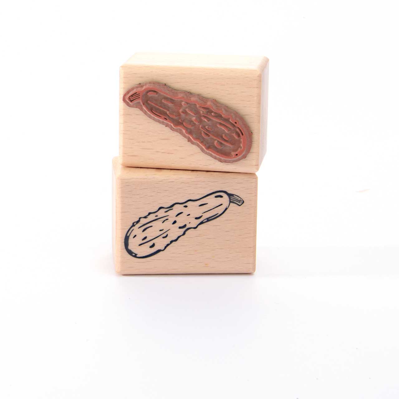 Motivstempel Titel: Es geht ans Eingemachte: Gurke bald sauer