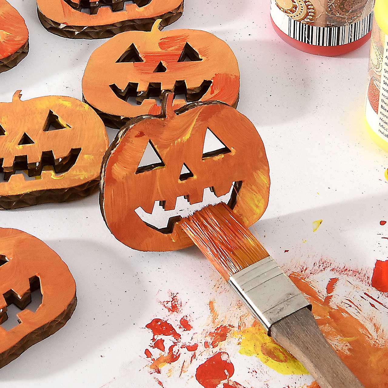 von Pappe Mini-Kürbisse von Pappe Mini-Kürbisse