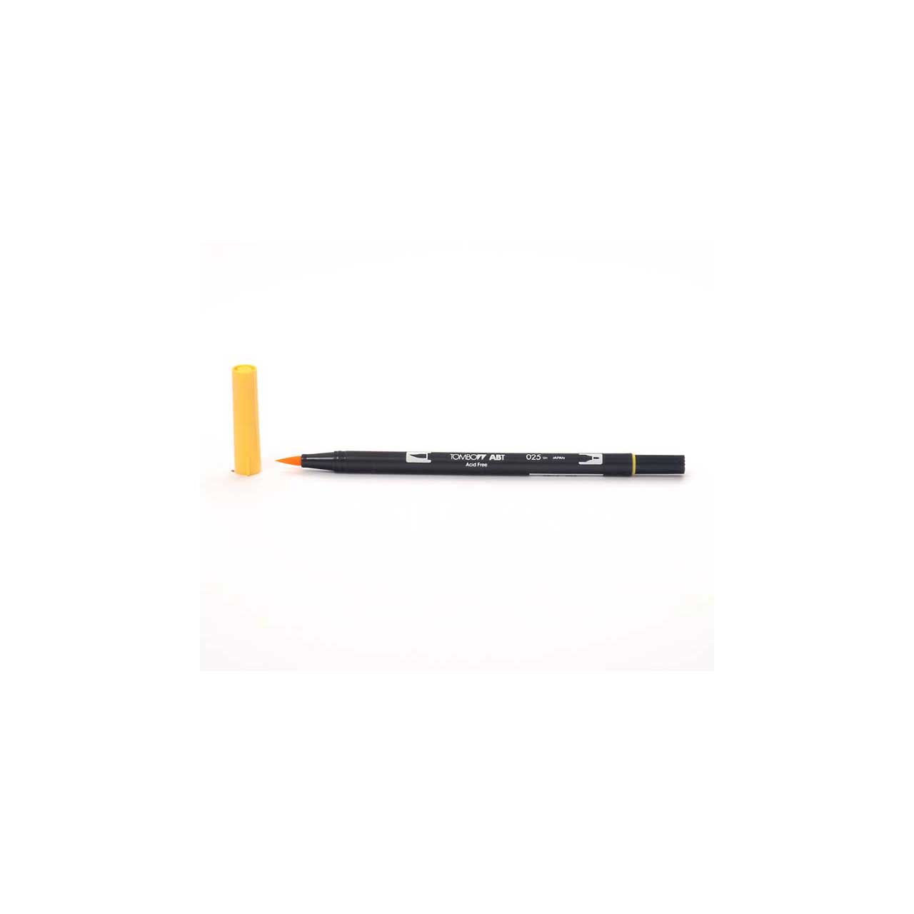 Tombow Dual Brush Pen - Light Orange - Hell Orange Tombow Dual Brush Pen - Light Orange - Hell Orange